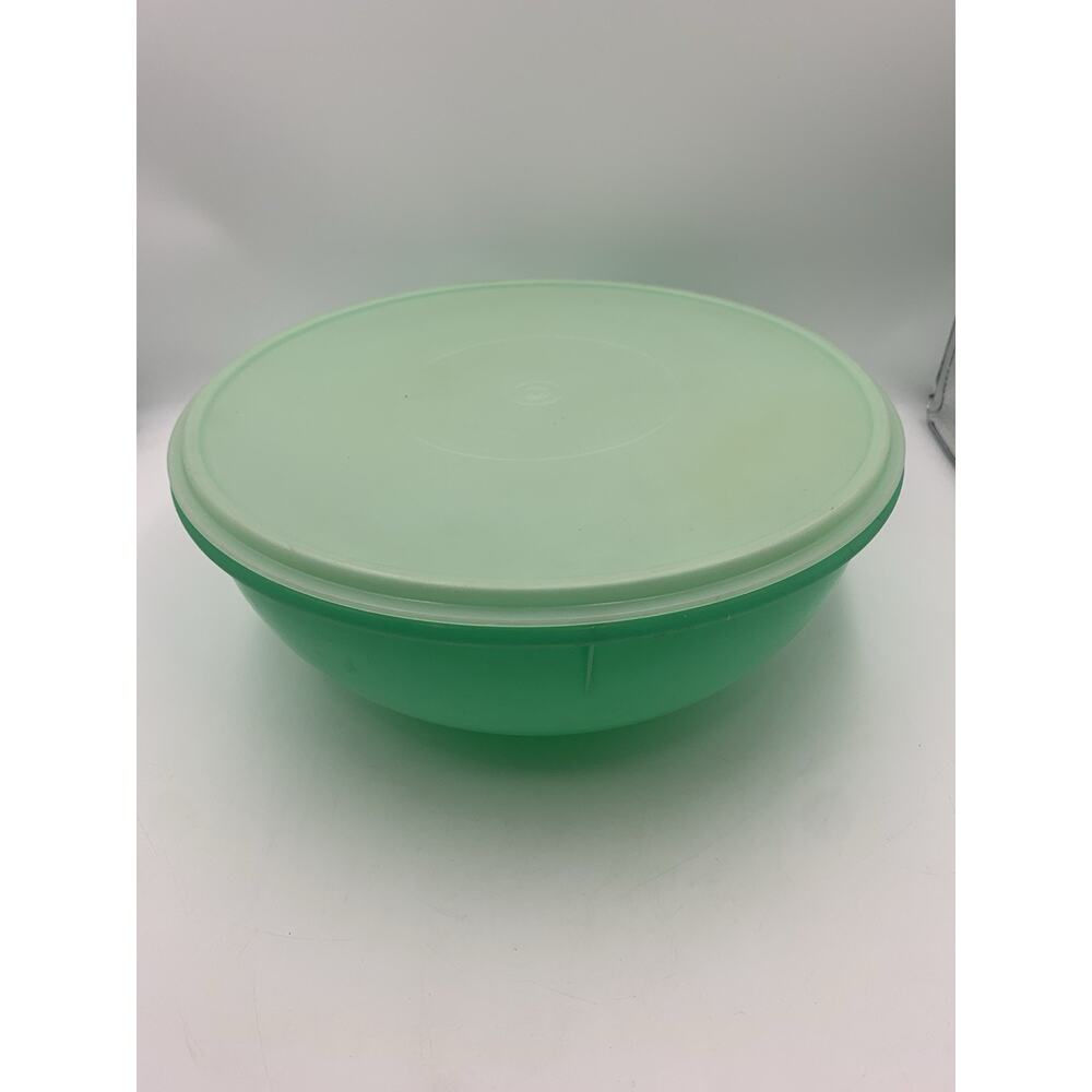 Vtg Tupperware Fix-n-Mix Bowl Jadeite Green 274-2 Large 26 Cup w/ Lid 224-16